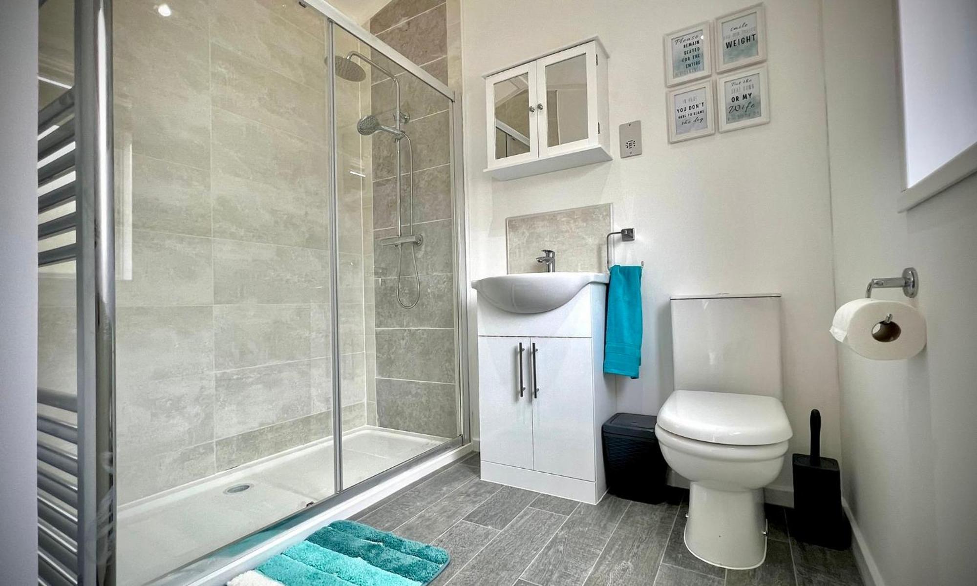 Rolo'S Lakeside Lodge With Hot Tub & Hi-Speed Wifi Apartment Stamford