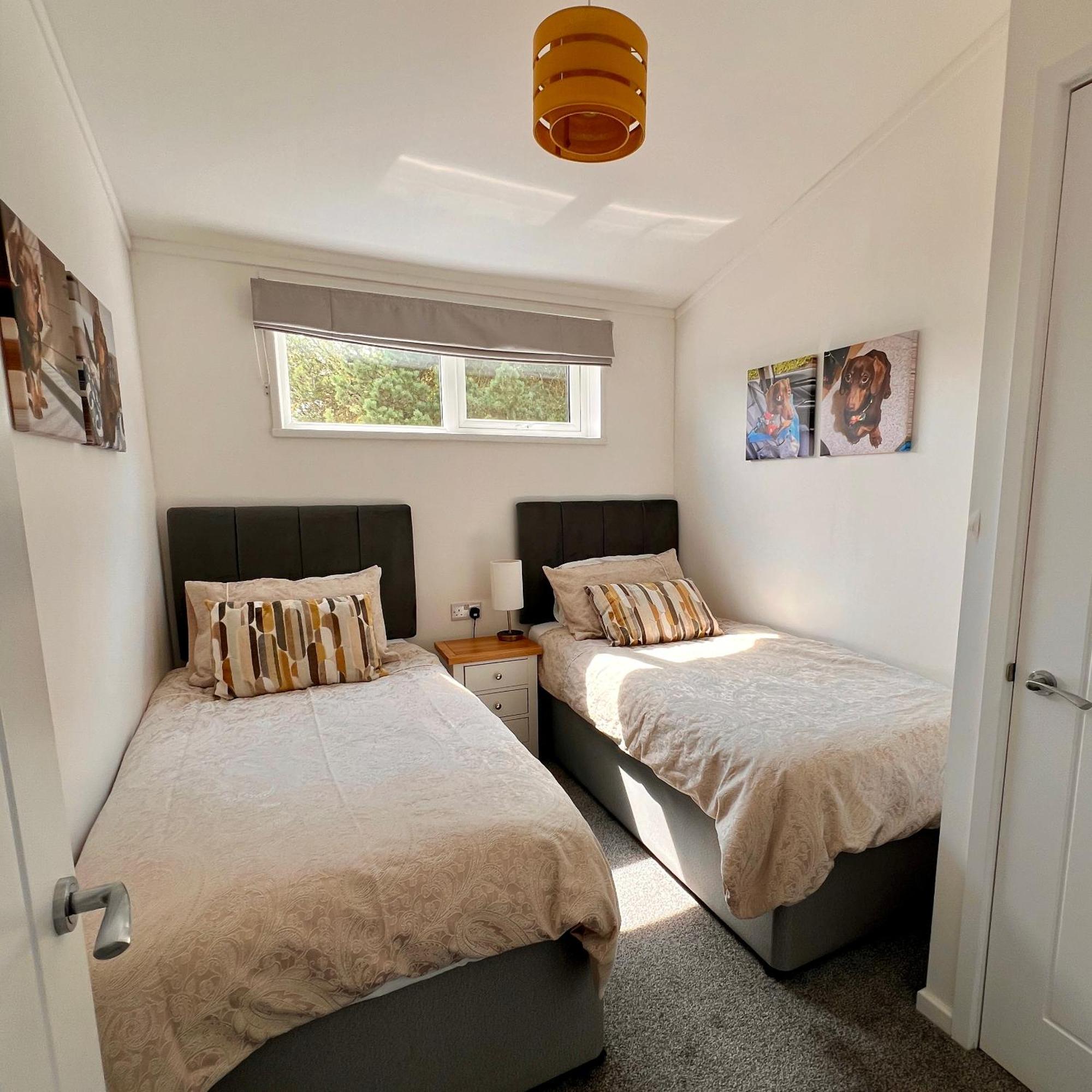 Apartment Rolo'S Lakeside Lodge With Hot Tub & Hi-Speed Wifi